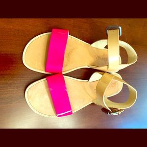 Tan & Hot Link Vera Wang Sandals